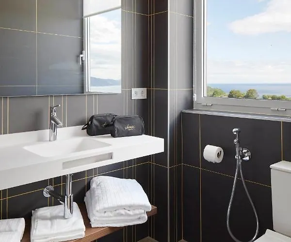 Ameztoi Experience *